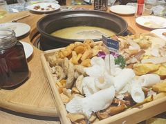 -一朵菌·野生菌探索家火锅(南亚店)