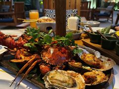-三亚艾迪逊酒店·海滩烧烤 BARBACOA·现场乐队·浪漫晚餐·烧烤海鲜