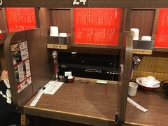 餐具摆设-一蘭拉面(新宿中央东口店)