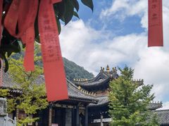-冕宁灵山寺