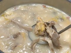 -煲王粤菜餐厅(中侨中心店)