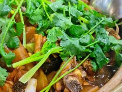 -奇味鸡煲(麦地店)