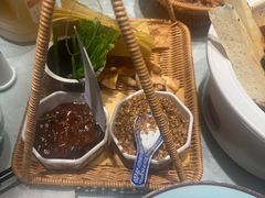 -鲁菜根·泰山菜(泰山店)