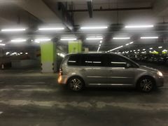 -上海浦东国际机场T1航站楼-P1停车场