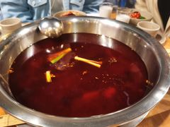 -肖肖酸萝卜鱼火锅(总店)