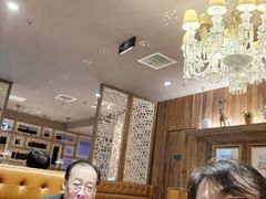 大堂-青年公社烤鸭(青年路店)