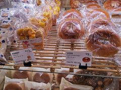 -巴黎贝甜(华堂新辰汇店)