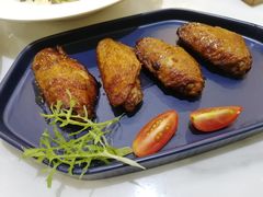 -丽莎沙拉轻食餐厅(国贸店)