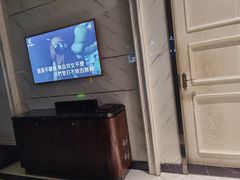 -皇马纯KTV·量贩·聚会(民治店)