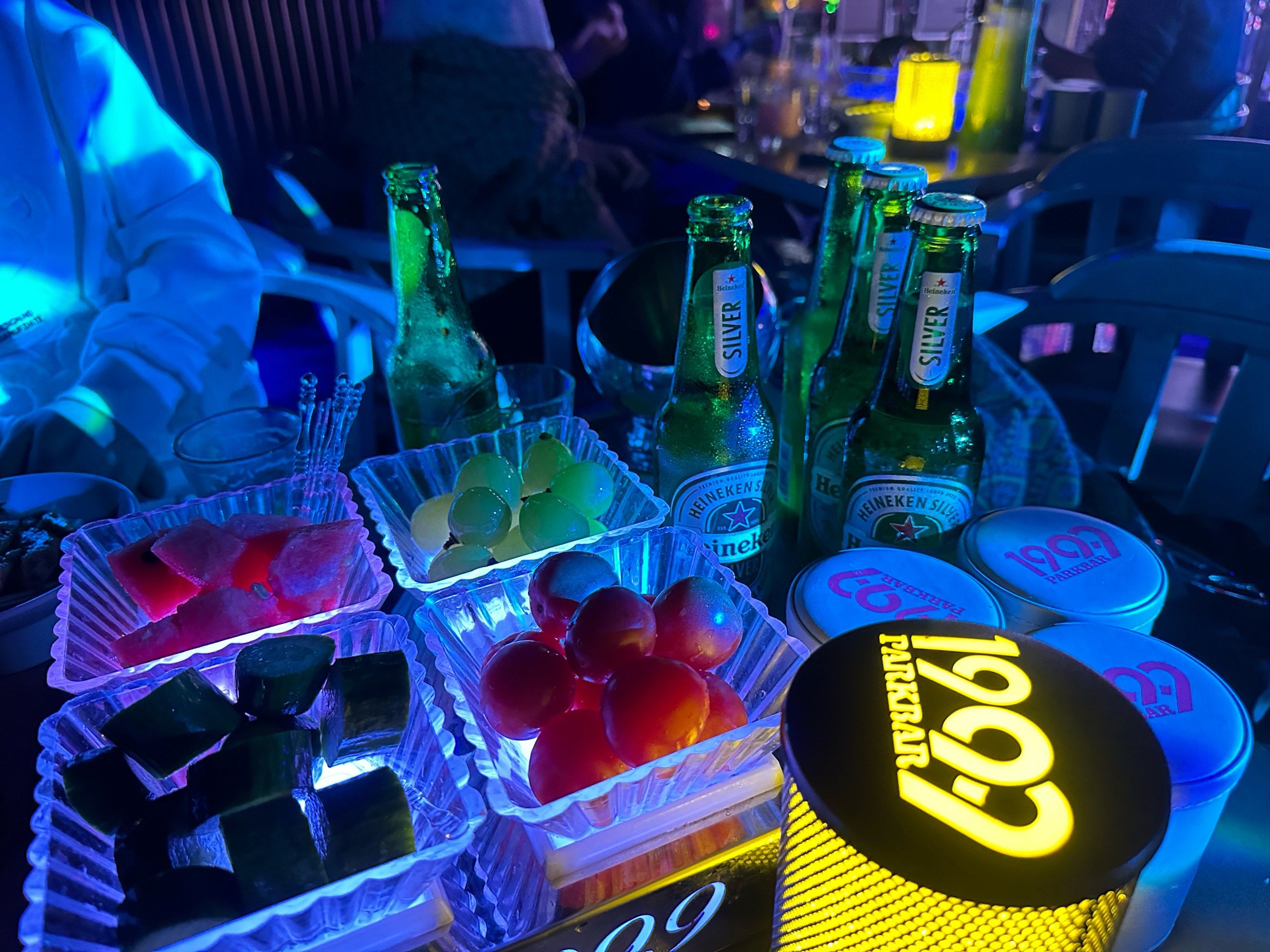 了
脚步～
🕹️
店铺:【park1999园林式音乐酒吧】
地址