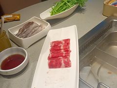 -海底捞火锅鲜切牛肉主题店(长寿路店)