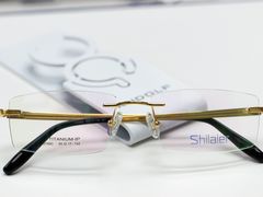 -潘多拉眼镜·蔡司依视路明月(潘家园店)