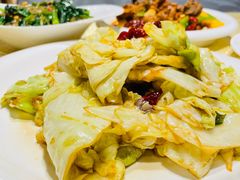 炝炒莲白-巴扎美食·新疆菜·西域歌舞表演餐厅(新疆大厦店)