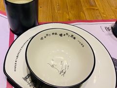 -胡桐里音乐酒馆(孝南店)