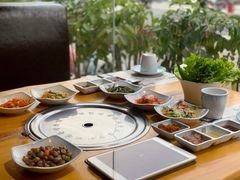 -唯成•韩国炭火烤肉 유성고기