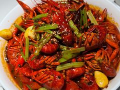 香辣回味龙虾-金陵暴走龙虾·烧烤·排档(南京总店)