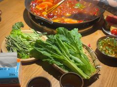 -卤校长重庆火锅(银泰城店)