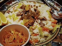 招牌抓饭-丝路金桃·新疆菜(徐汇店)