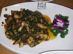 -香巴拉云南餐厅(华莱坞店)