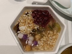 -江城小馆陕南妈妈菜·全球旅行餐厅(钟楼店)