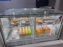 -喜茶(北京华贸购物中心店)