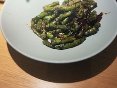 -蜜桃餐厅·伴山(绿宝广场店)