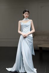 点击看大图 -拉瑞娜LaReine婚纱礼服高级定制