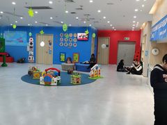 -美吉姆国际儿童发展中心(红谷滩绿地缤纷城中心)