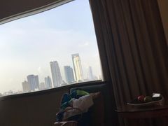 -曼谷湄南河畔华美达广场酒店
