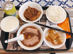 -黄亚细肉骨茶(仰光路店)