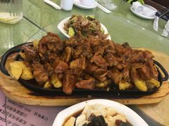招牌板烧鸡-桃子餐厅·天津菜(红星路直营店)