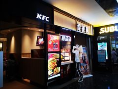 门面-肯德基(东直门来福士店)
