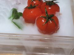番茄脆菇沙拉-小大董·烤鸭(五棵松店)
