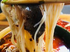 -全家福米线