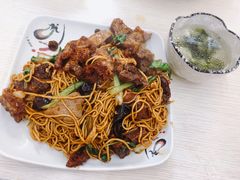 六鲜小排炒面-一家人面馆(三条巷店)