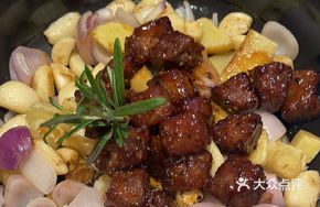 Black Pepper Baked Wagyu Cubes