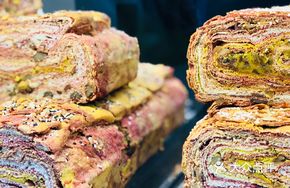 Rose Oil-Fried Baked Flatbread