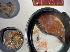 -钢管厂五区小郡肝串串香火锅(梅川路店)