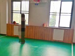 -悦动体能篮球羽毛球网球(三里河店)