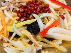新疆椒麻鸡-董小西的凉皮和椒麻鸡(三元桥店)