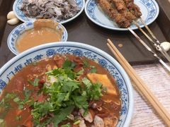 卤煮火烧-门框胡同百年卤煮(新街口店)