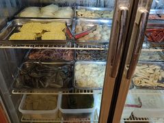 -火辣辣美蛙鱼头自助火锅(仁和路店)