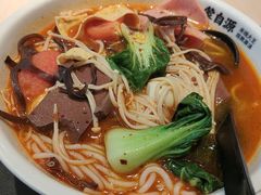 -蒙自源米线大王(东站店)