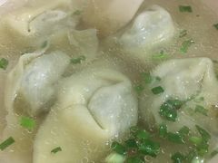 -潘国仙耳光馄饨(黄家阙路店)