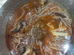 -魔都三兄弟酸辣粉·蘸卤炸串(虹桥万科店)