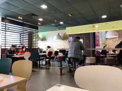 大堂-麦当劳(光新乐购店)