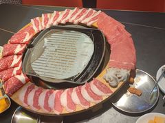 -汉江山料理级自助烤肉黑金冠(周口好吃城店)