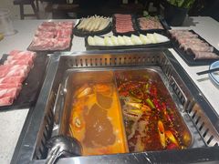 -十三幺山野火锅(市府路店)