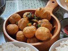 酸菜炒汤团-蜗牛小馆醉乡民谣云南菜(惠新西里店)