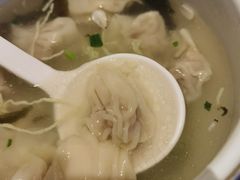 弄堂小馄饨-弄堂咪道-饭香·面香·馄饨香(兴梅店)